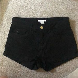 H&m black shorts